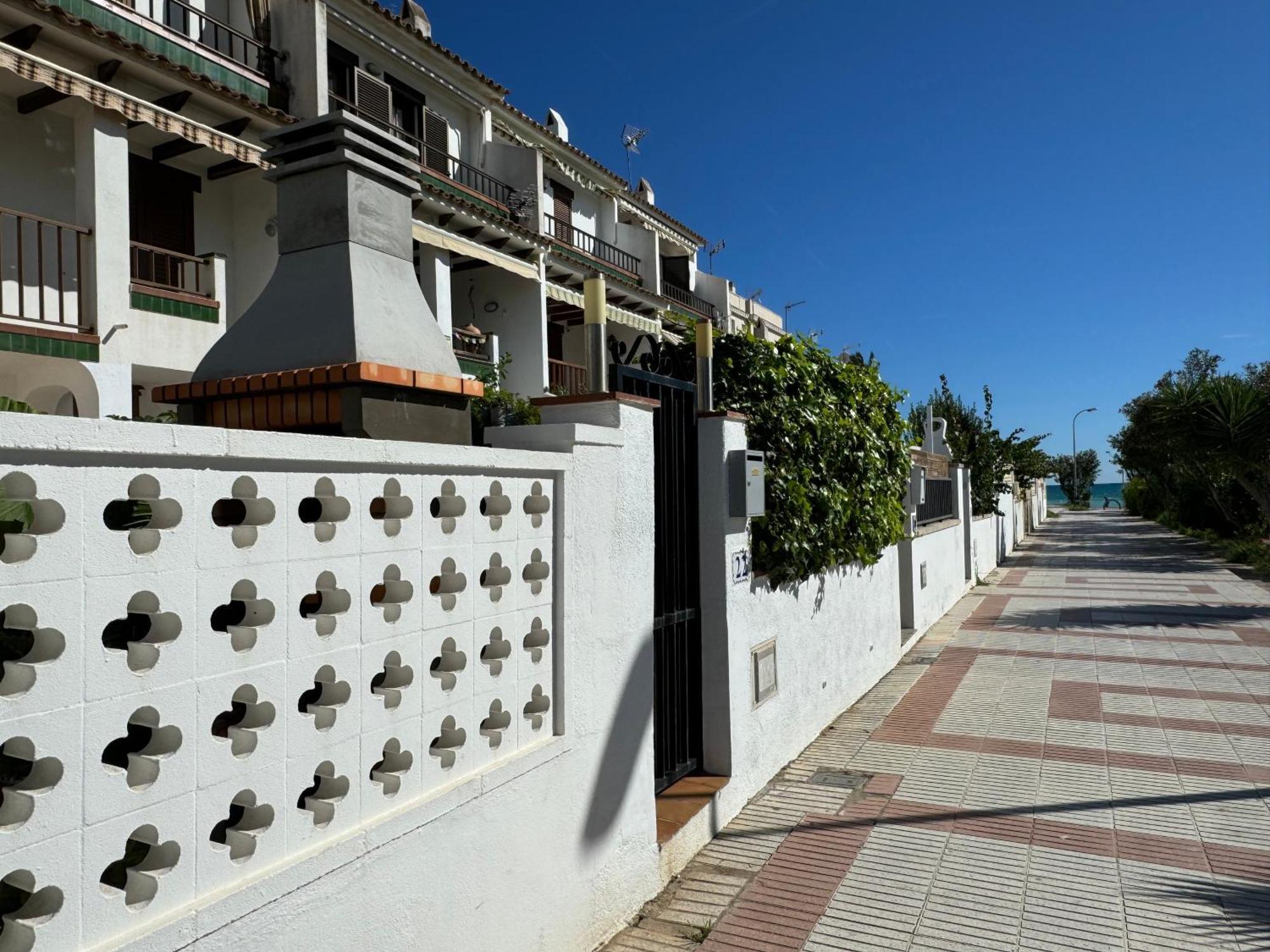 Espectacular Sunny House In The Beach 库尼特 外观 照片